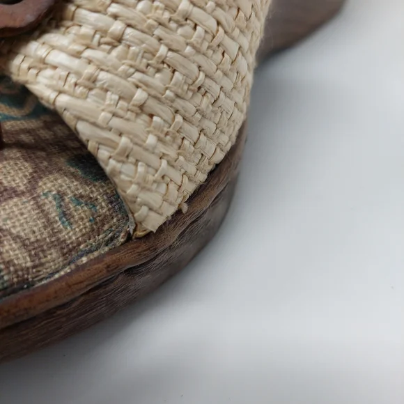 Born Tan and Brown Woven Wedges - Picture 12 of 13